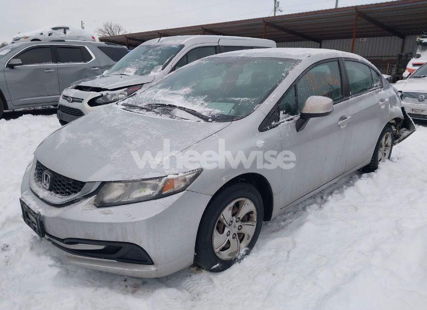 Photo 2 of 2013 Honda Civic LX (VIN 2HGFB2F55DH561672)