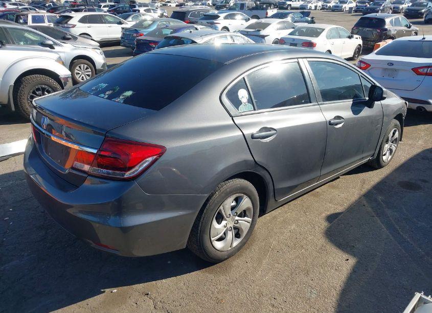 Photo 4 of 2013 Honda Civic LX (VIN 2HGFB2F55DH564958)