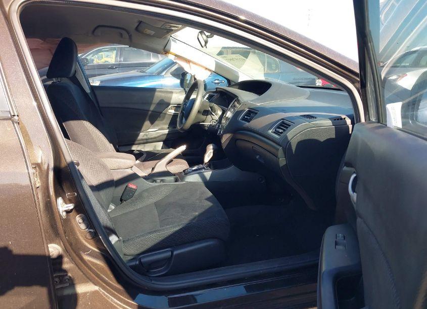 Photo 5 of 2013 Honda Civic LX (VIN 2HGFB2F55DH567245)