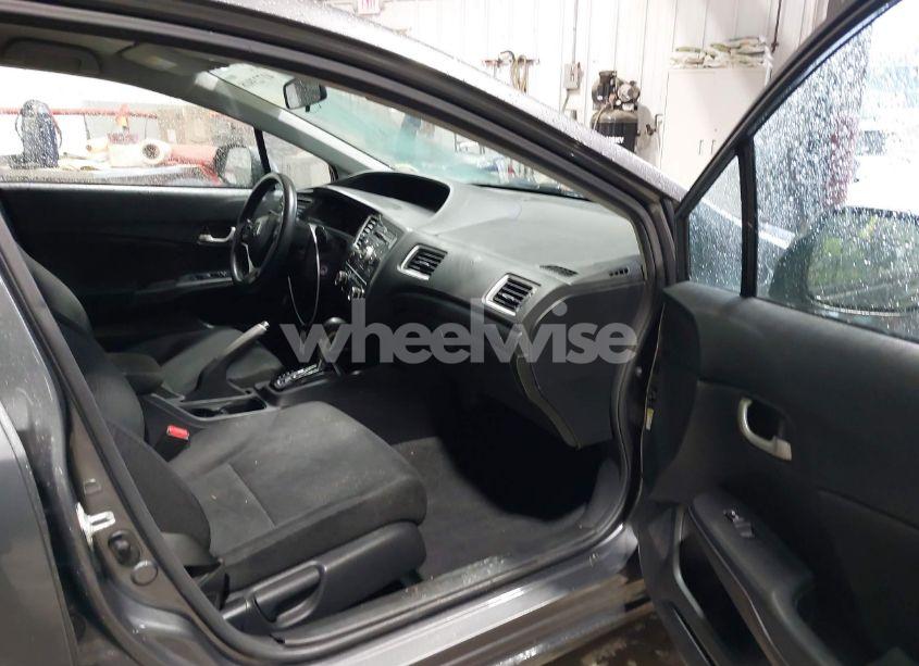 Photo 5 of 2013 Honda Civic LX (VIN 2HGFB2F55DH602561)