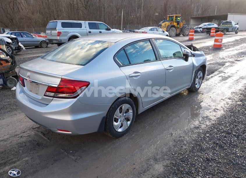 Photo 4 of 2014 Honda Civic LX (VIN 2HGFB2F55EH504048)