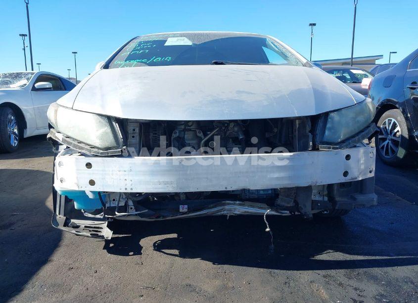 Photo 6 of 2014 Honda Civic LX (VIN 2HGFB2F55EH547658)