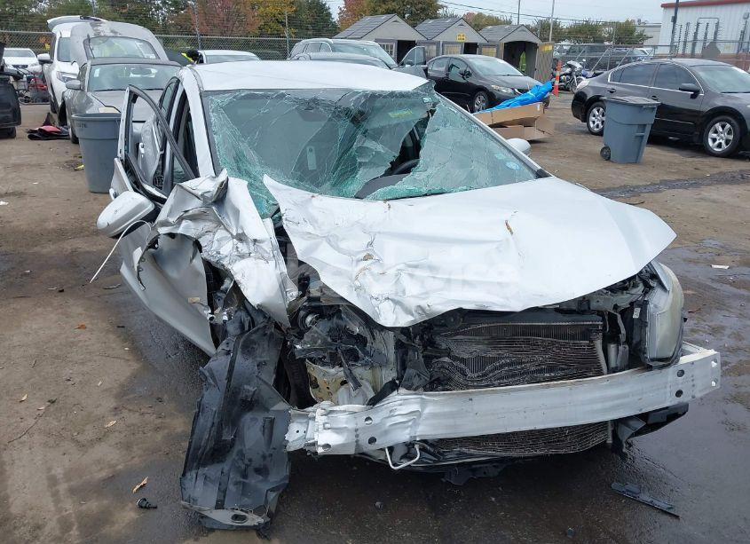 Photo 6 of 2014 Honda Civic LX (VIN 2HGFB2F55EH549068)