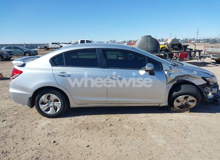 Photo 13 of 2015 Honda Civic LX (VIN 2HGFB2F55FH510854)