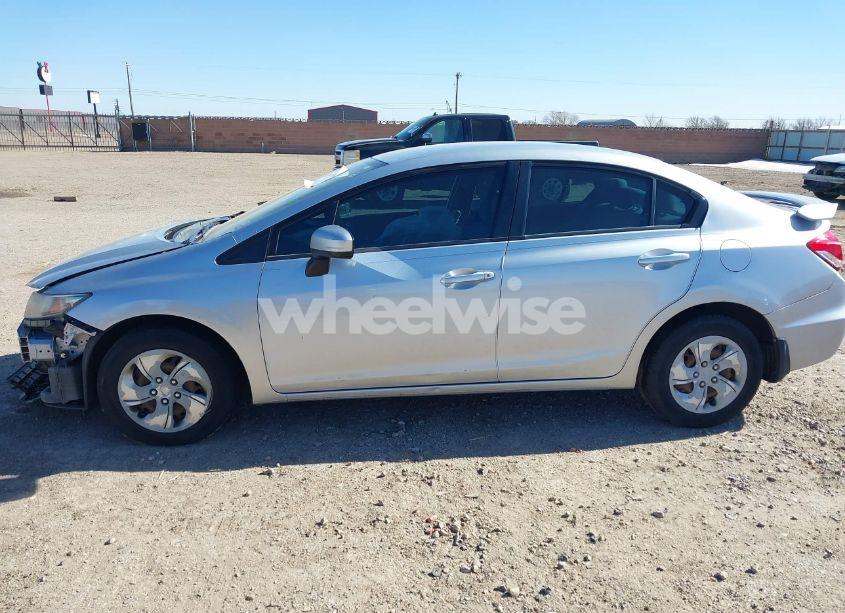 Photo 14 of 2015 Honda Civic LX (VIN 2HGFB2F55FH510854)