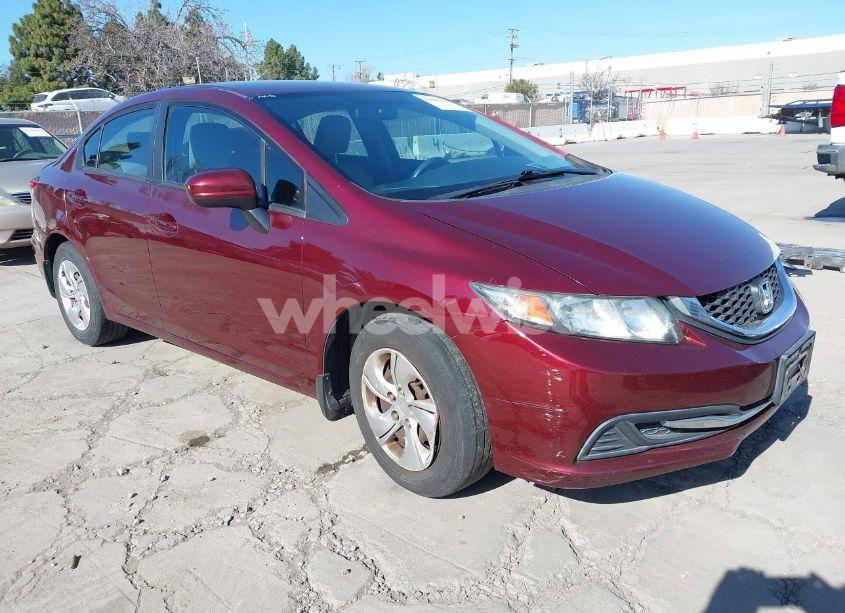 2015 Honda Civic LX (VIN 2HGFB2F55FH511244) main photo