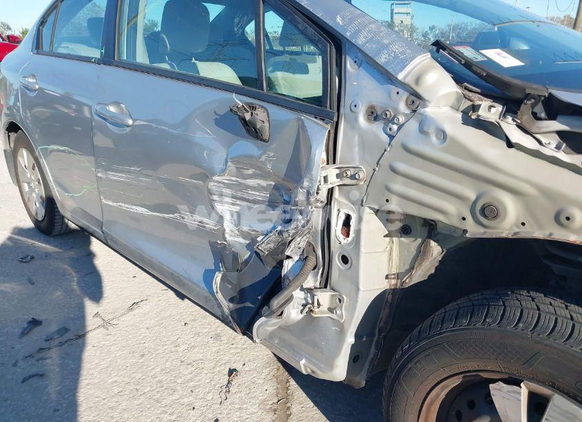 Photo 14 of 2012 Honda Civic LX (VIN 2HGFB2F56CH320203)