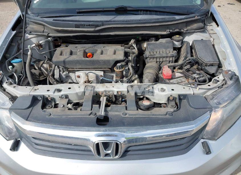 Photo 10 of 2012 Honda Civic LX (VIN 2HGFB2F56CH320895)