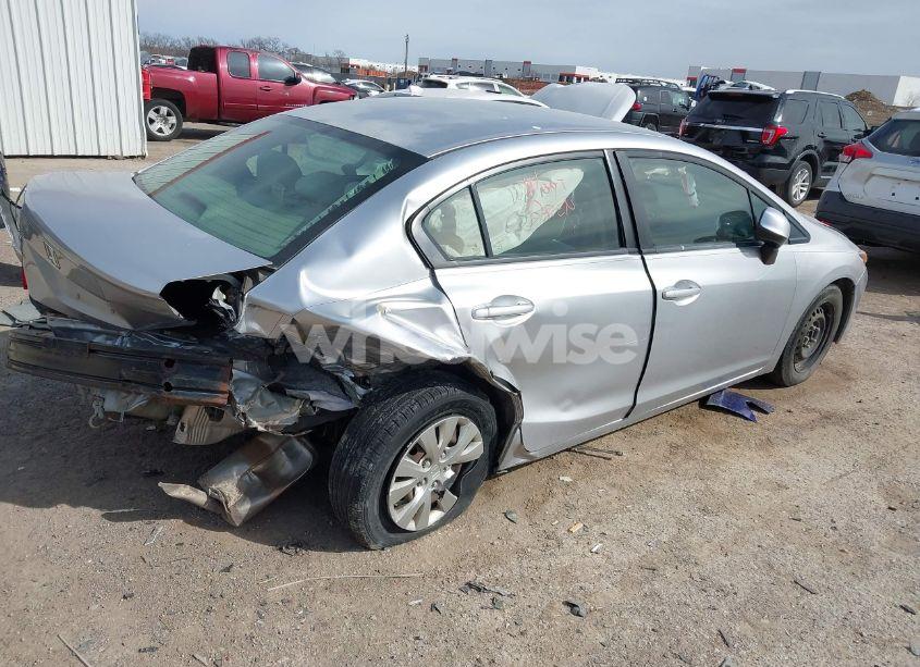 Photo 4 of 2012 Honda Civic LX (VIN 2HGFB2F56CH320895)