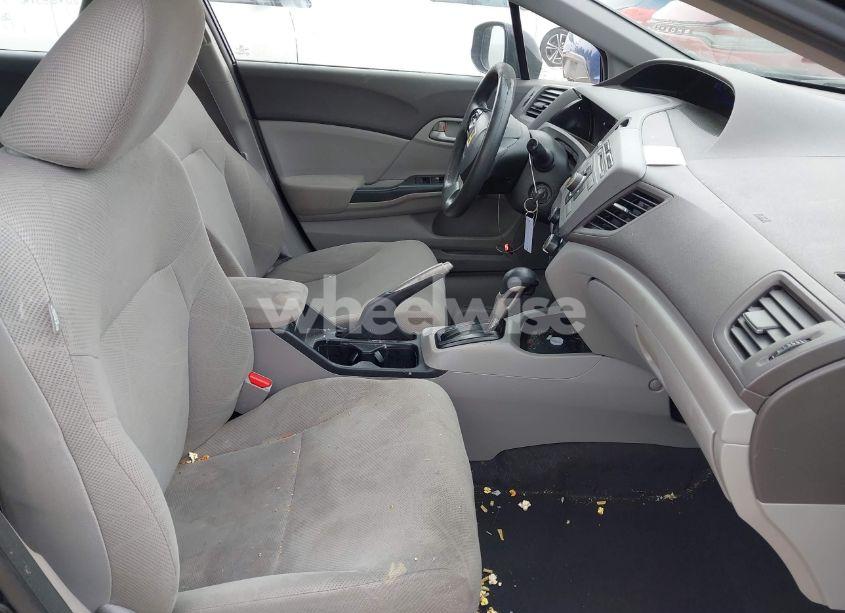 Photo 5 of 2012 Honda Civic LX (VIN 2HGFB2F56CH328169)