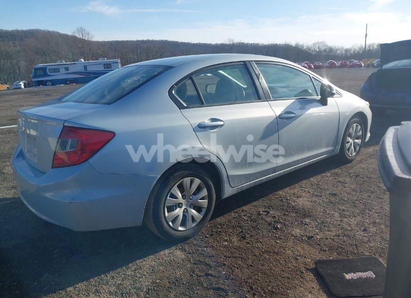 Photo 4 of 2012 Honda Civic LX (VIN 2HGFB2F56CH528646)