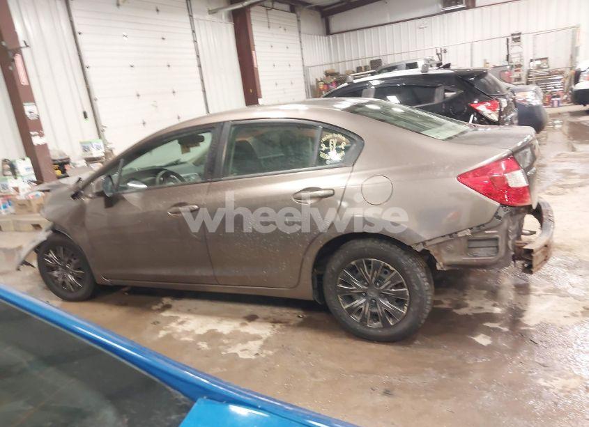 Photo 14 of 2012 Honda Civic SDN LX (VIN 2HGFB2F56CH555135)