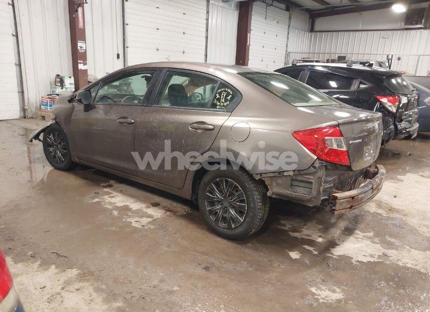 Photo 3 of 2012 Honda Civic SDN LX (VIN 2HGFB2F56CH555135)