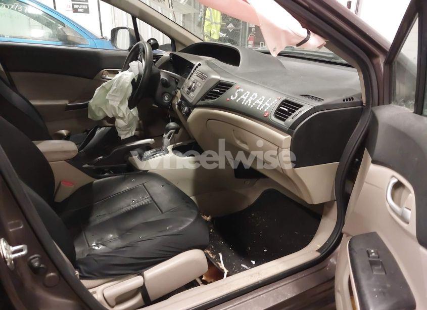 Photo 5 of 2012 Honda Civic SDN LX (VIN 2HGFB2F56CH555135)