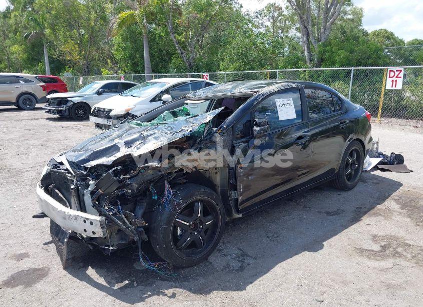 Photo 2 of 2012 Honda Civic LX (VIN 2HGFB2F56CH562876)