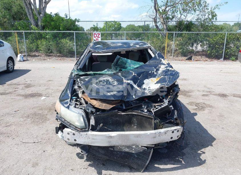 Photo 6 of 2012 Honda Civic LX (VIN 2HGFB2F56CH562876)