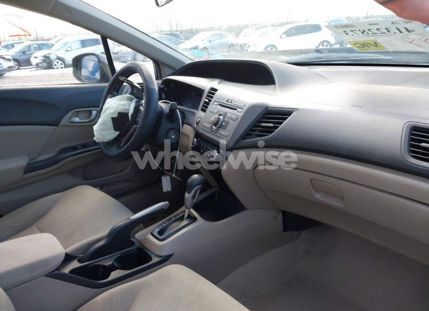 Photo 5 of 2012 Honda Civic SDN LX (VIN 2HGFB2F56CH564899)