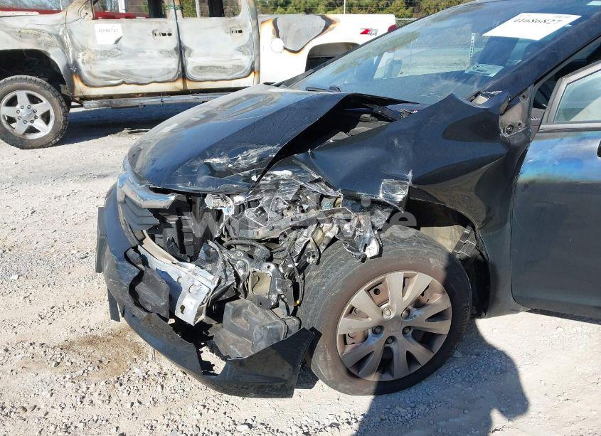 Photo 6 of 2012 Honda Civic LX (VIN 2HGFB2F56CH576213)