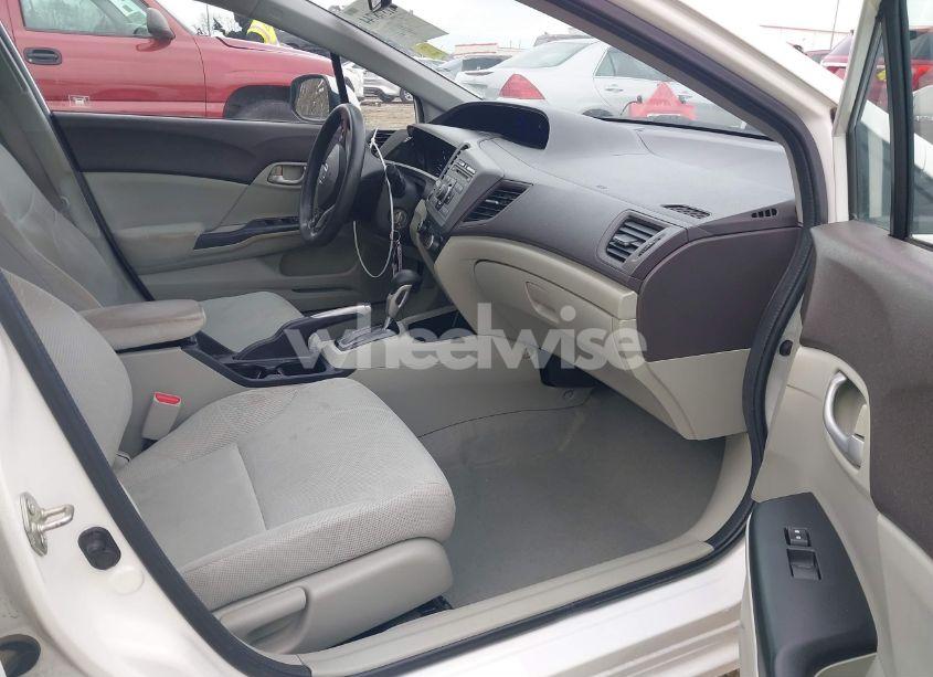 Photo 5 of 2012 Honda Civic SDN LX (VIN 2HGFB2F56CH580651)