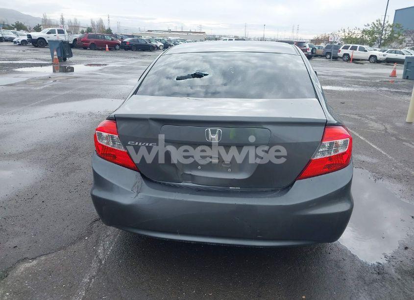 Photo 16 of 2012 Honda Civic SDN LX (VIN 2HGFB2F56CH586370)