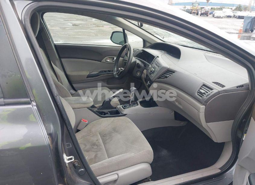 Photo 5 of 2012 Honda Civic SDN LX (VIN 2HGFB2F56CH586370)