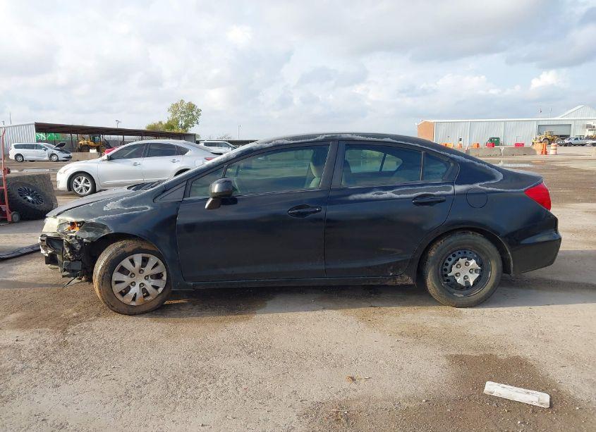 Photo 15 of 2012 Honda Civic SDN LX (VIN 2HGFB2F56CH610330)