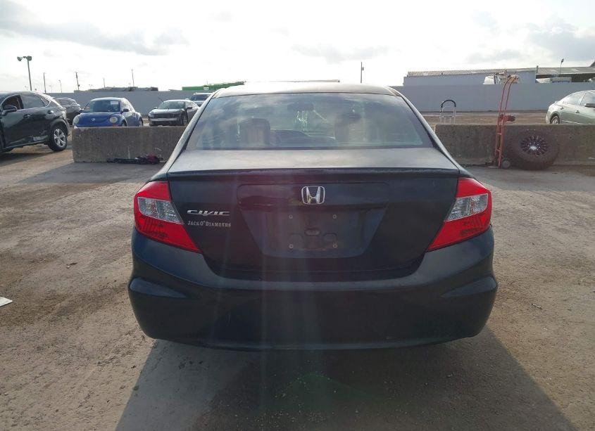 Photo 17 of 2012 Honda Civic SDN LX (VIN 2HGFB2F56CH610330)