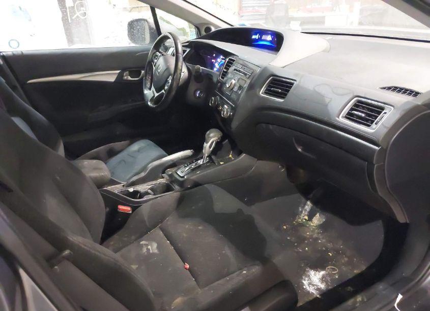 Photo 5 of 2013 Honda Civic LX (VIN 2HGFB2F56DH103834)