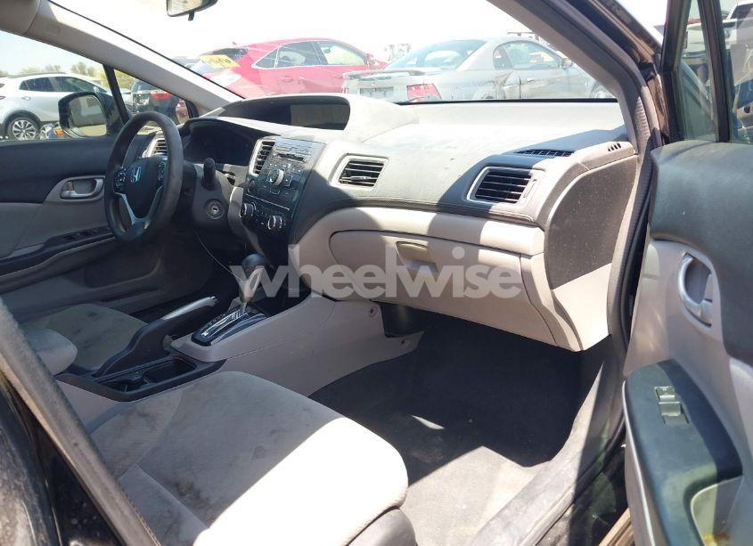 Photo 5 of 2013 Honda Civic LX (VIN 2HGFB2F56DH513212)