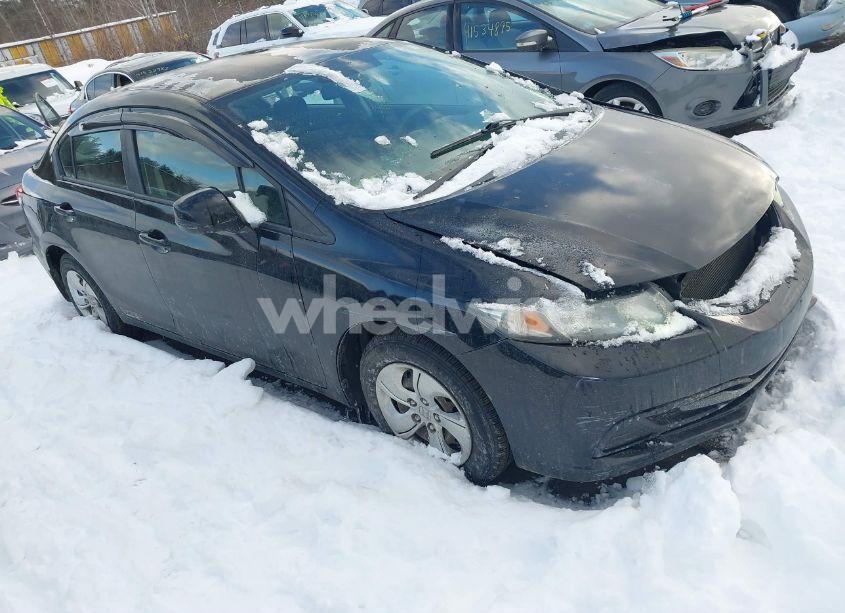 2013 Honda Civic LX (VIN 2HGFB2F56DH524386) main photo