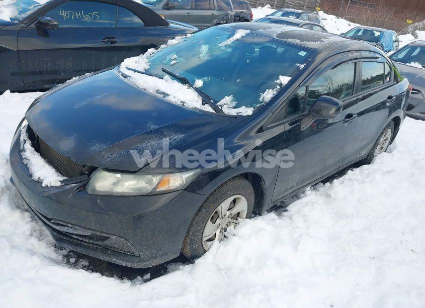 Photo 2 of 2013 Honda Civic LX (VIN 2HGFB2F56DH524386)