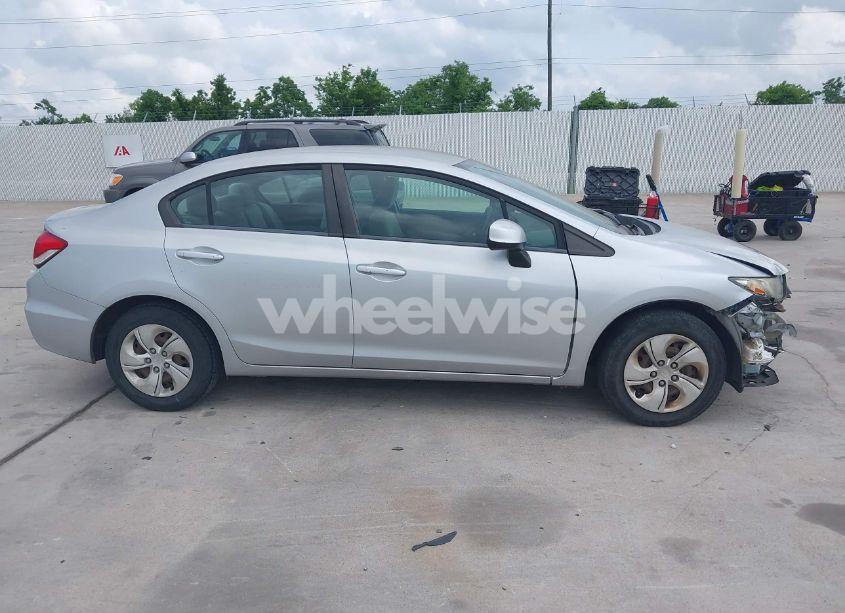 Photo 13 of 2013 Honda Civic LX (VIN 2HGFB2F56DH525571)