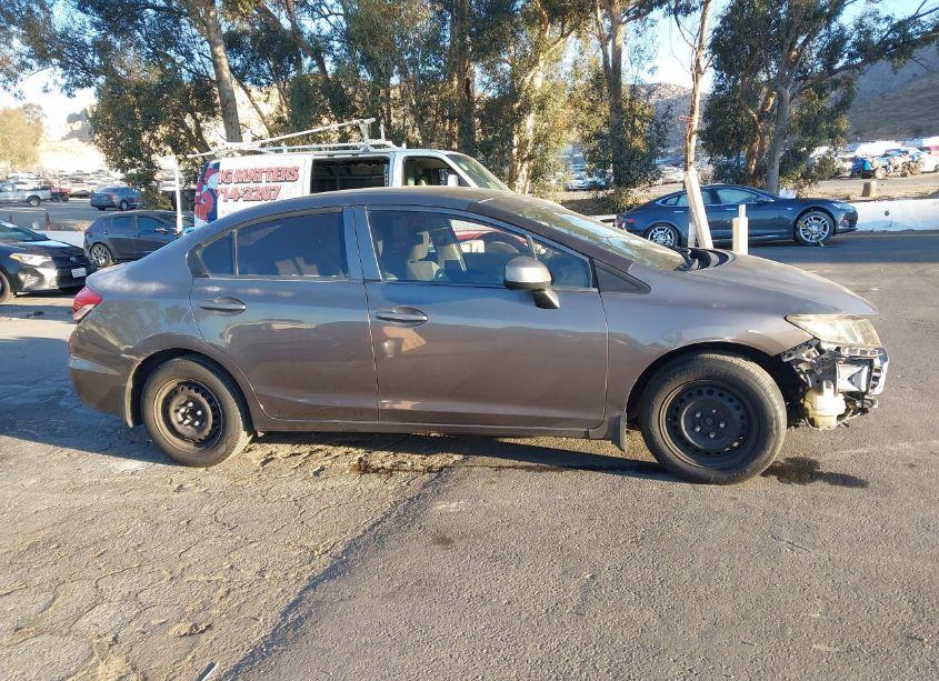 Photo 14 of 2013 Honda Civic LX (VIN 2HGFB2F56DH525828)