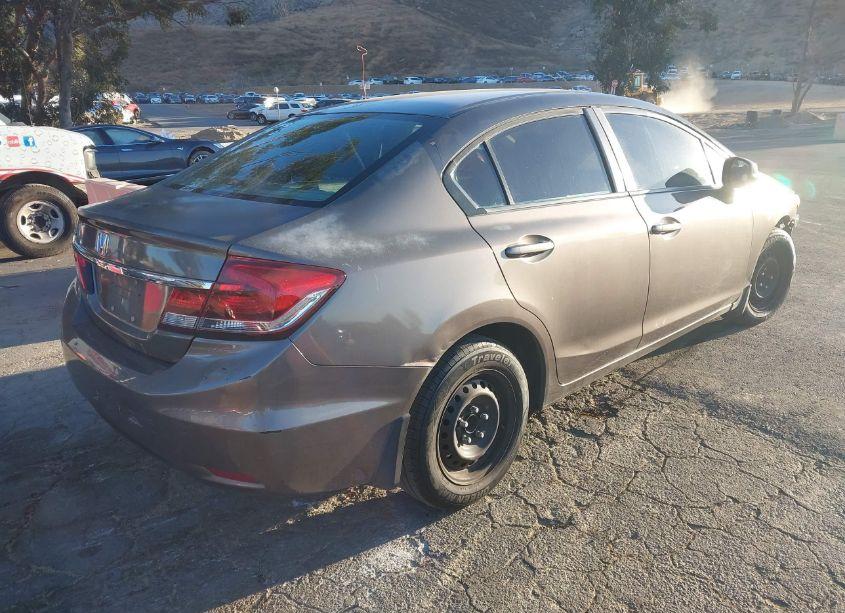 Photo 4 of 2013 Honda Civic LX (VIN 2HGFB2F56DH525828)