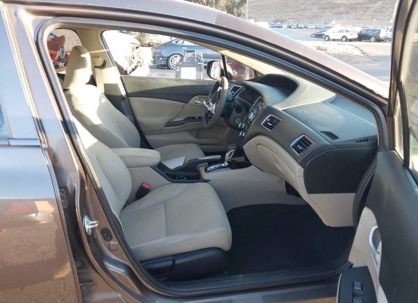 Photo 5 of 2013 Honda Civic LX (VIN 2HGFB2F56DH525828)