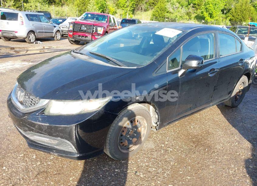 Photo 2 of 2013 Honda Civic LX (VIN 2HGFB2F56DH566203)