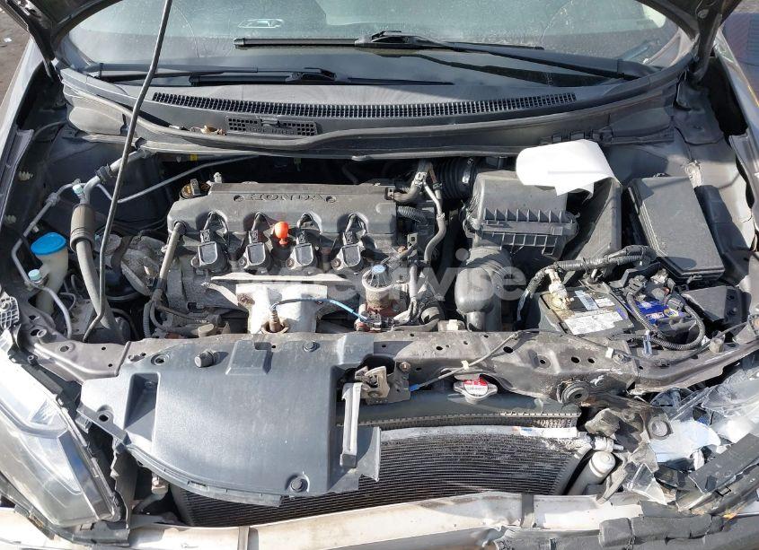 Photo 10 of 2013 Honda Civic LX (VIN 2HGFB2F56DH582255)