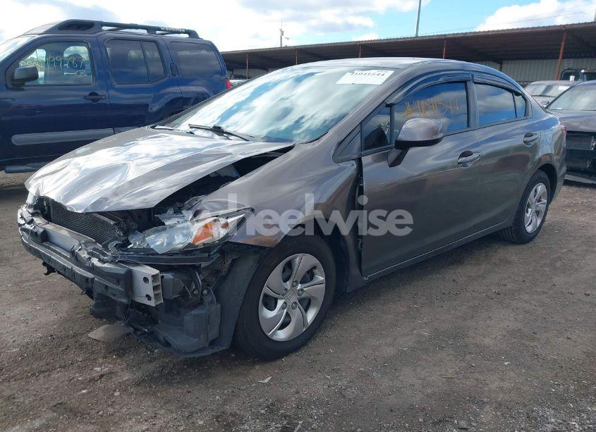 Photo 2 of 2013 Honda Civic LX (VIN 2HGFB2F56DH582255)