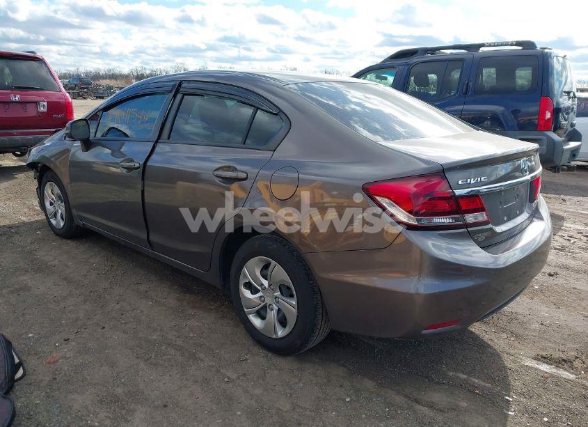 Photo 3 of 2013 Honda Civic LX (VIN 2HGFB2F56DH582255)