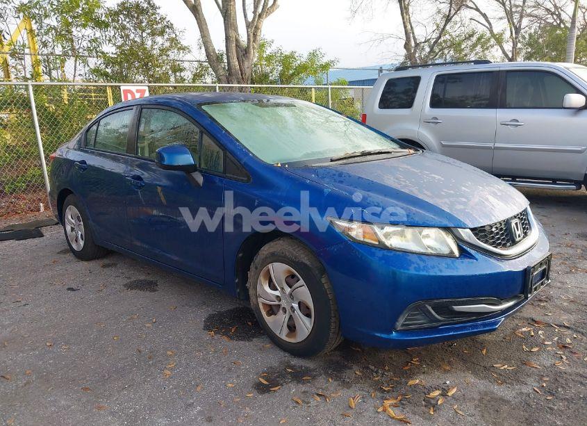 2013 Honda Civic LX (VIN 2HGFB2F56DH592283) main photo