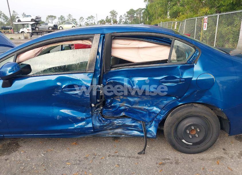 Photo 6 of 2013 Honda Civic LX (VIN 2HGFB2F56DH592283)