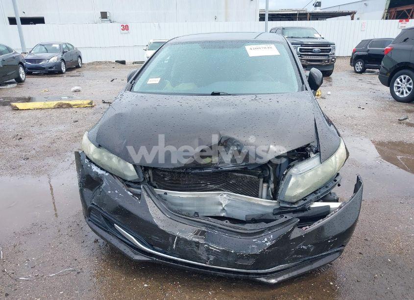Photo 13 of 2013 Honda Civic LX (VIN 2HGFB2F56DH596124)