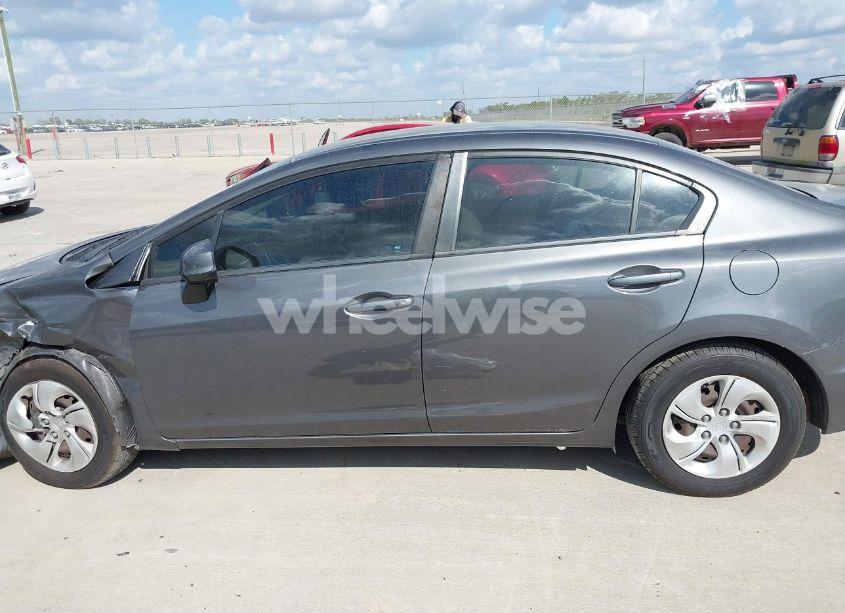 Photo 14 of 2013 Honda Civic LX (VIN 2HGFB2F56DH597077)