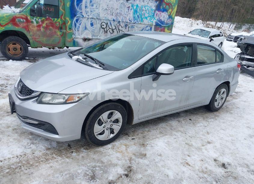 Photo 2 of 2013 Honda Civic LX (VIN 2HGFB2F56DH602651)