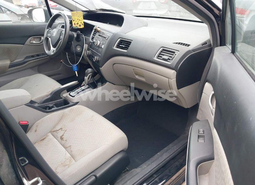 Photo 5 of 2014 Honda Civic LX (VIN 2HGFB2F56EH503278)