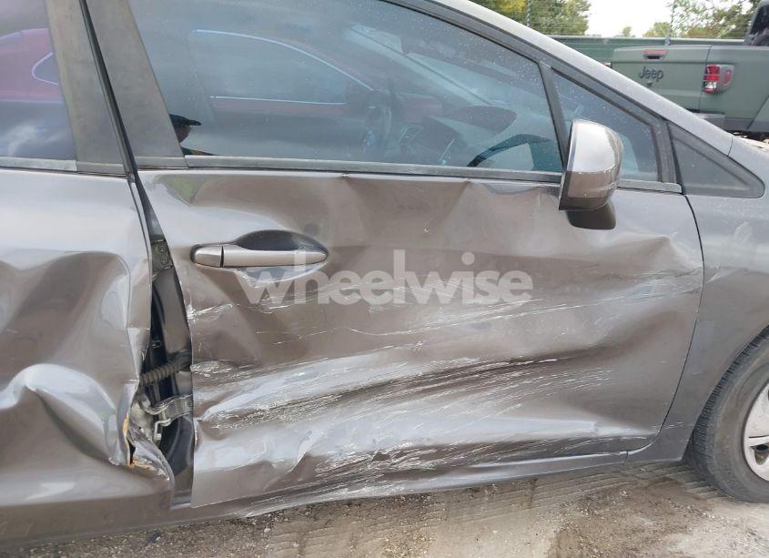 Photo 18 of 2014 Honda Civic LX (VIN 2HGFB2F56EH504530)