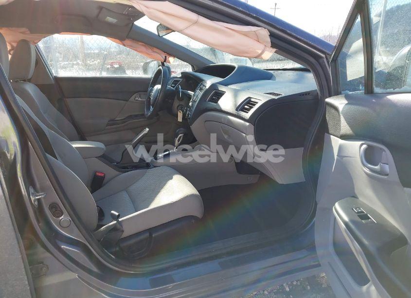 Photo 5 of 2014 Honda Civic LX (VIN 2HGFB2F56EH545188)