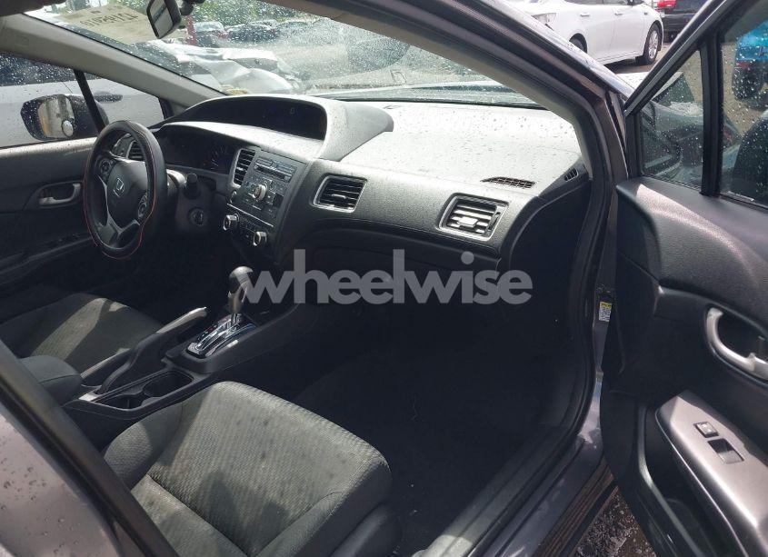 Photo 5 of 2014 Honda Civic LX (VIN 2HGFB2F56EH553016)