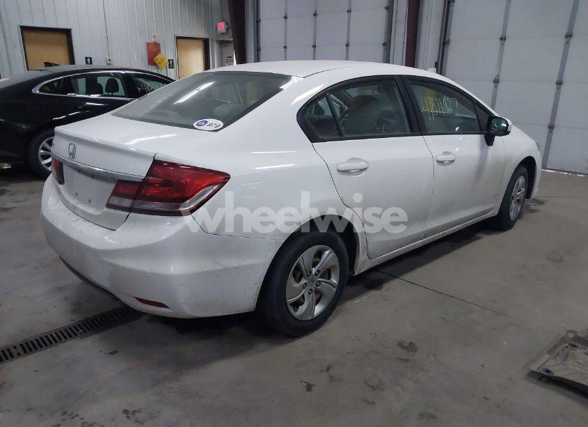 Photo 4 of 2015 Honda Civic LX (VIN 2HGFB2F56FH524648)