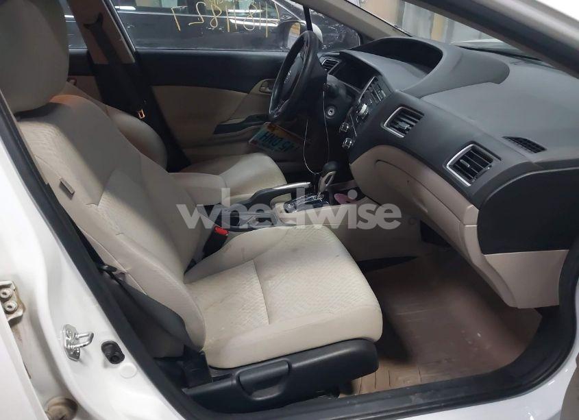 Photo 5 of 2015 Honda Civic LX (VIN 2HGFB2F56FH524648)